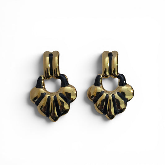 Noir Bloom Drop Earrings