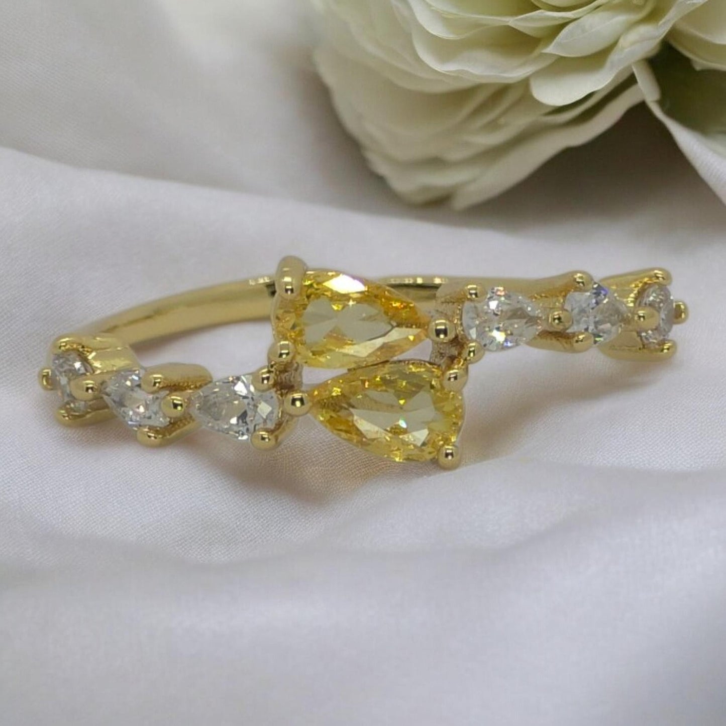 Golden Petal Crystal Open Ring