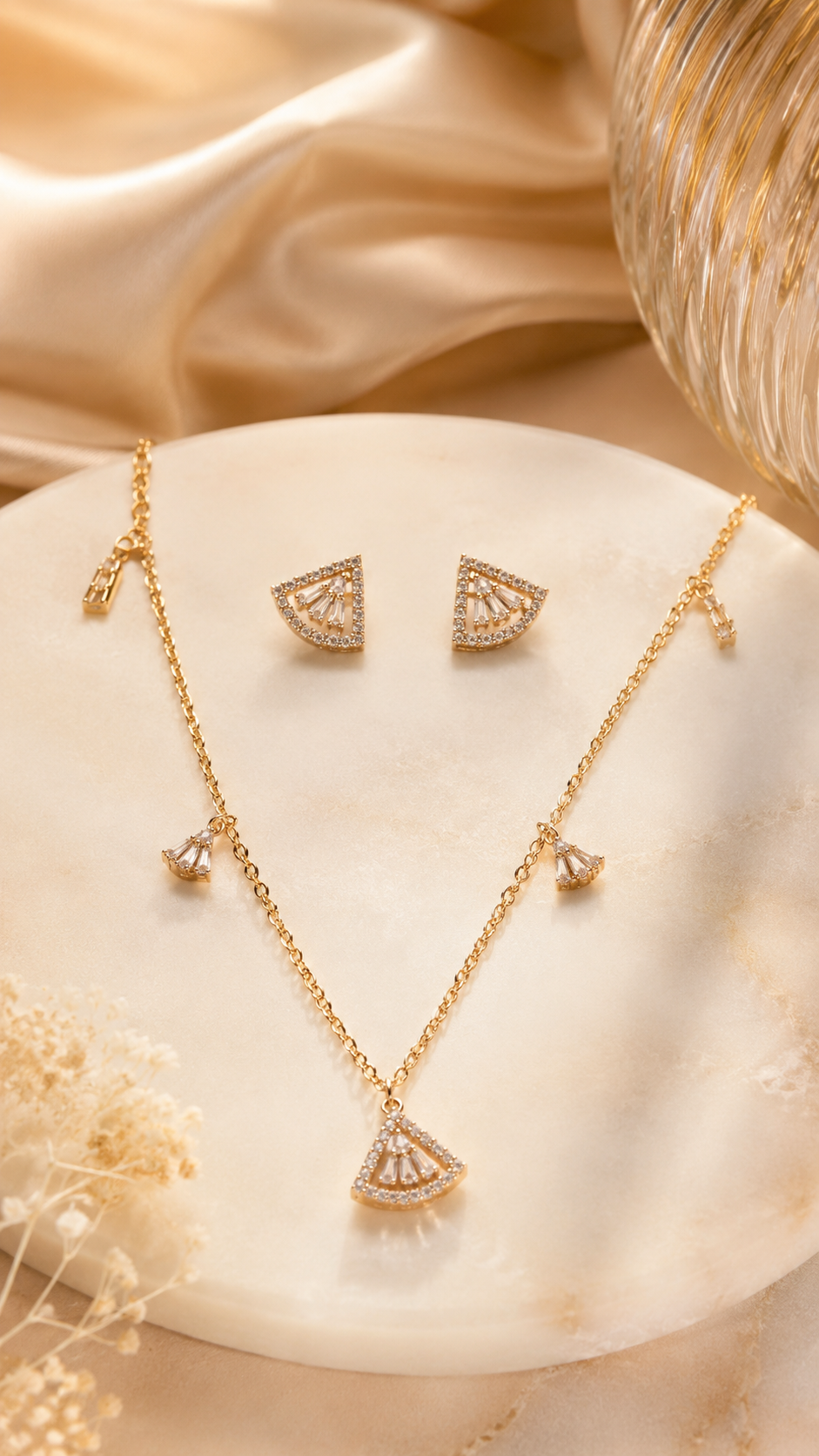 Celestia Fan Crystal Necklace Set