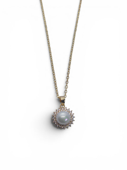 Pearl Radiance Halo Pendant